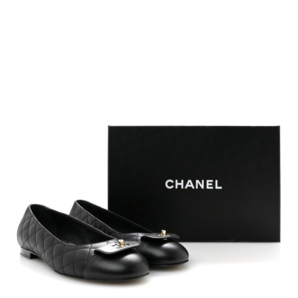 Calfskin Lambskin Quilted CC Cap Toe Ballerina Flats 37 Black