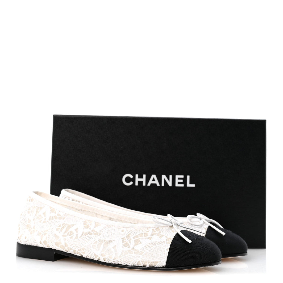 Cotton Mixed Fibers Grosgrain Cap Toe CC Ballerina Flats 37.5 White Black