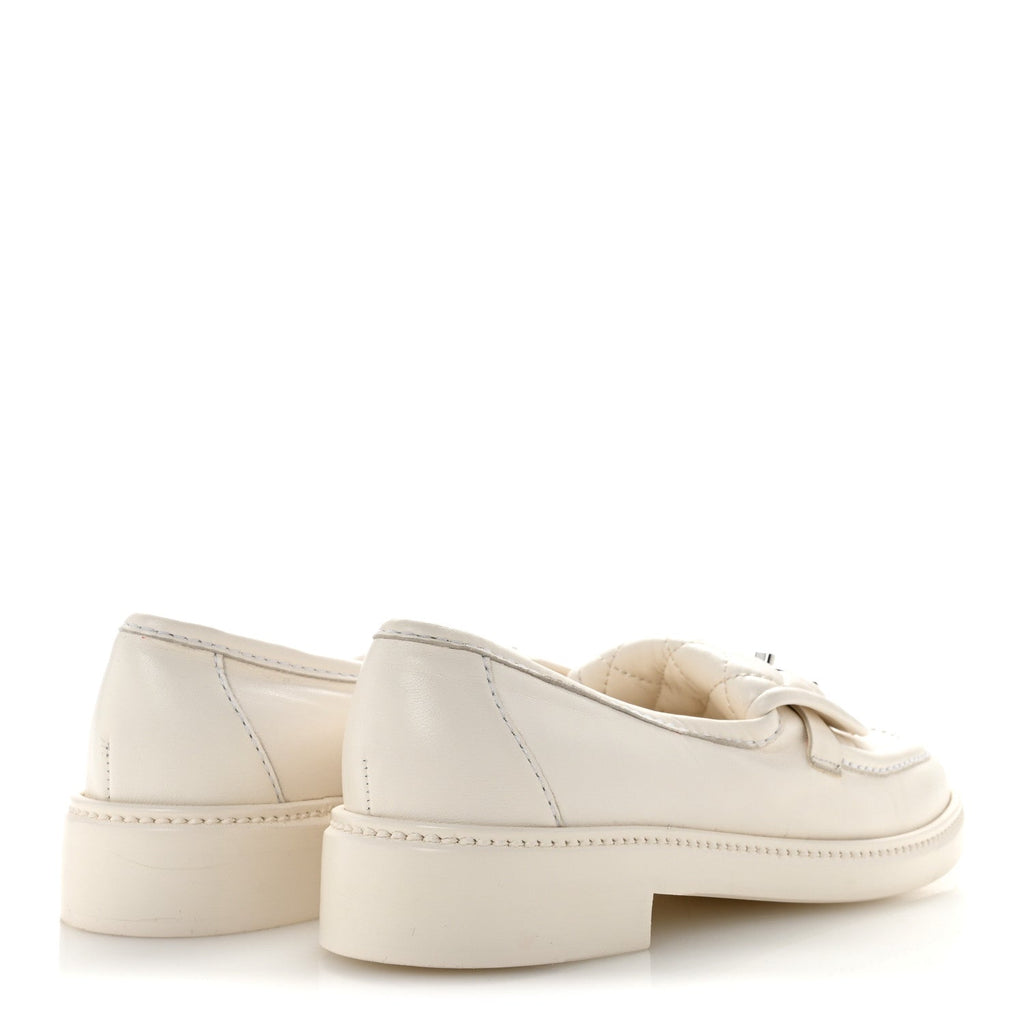 Lambskin Quilted CC Turnlock Loafers 37 White