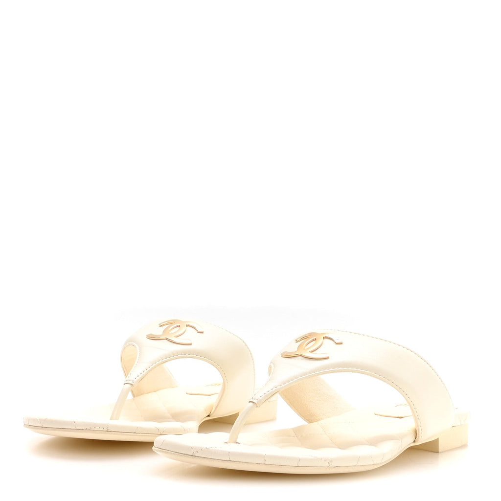 Lambskin Quilted Padded Thong Sandals 39.5 White
