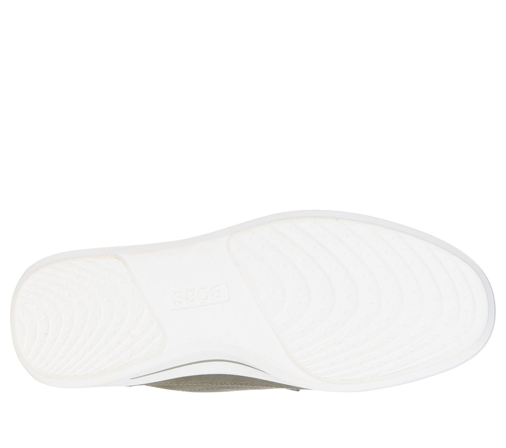 Skechers Slip-ins: BOBS Social