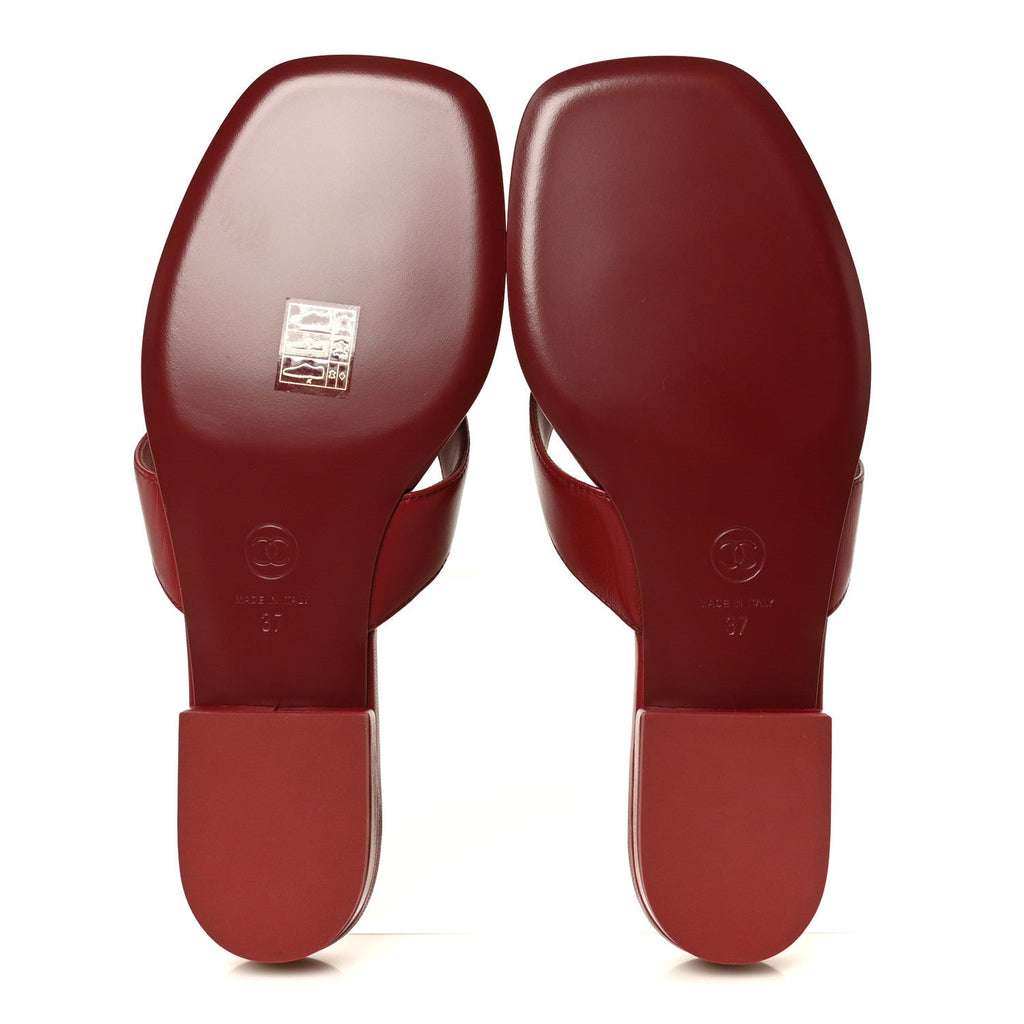 Lambskin CC Thong Sandals 37 Burgundy