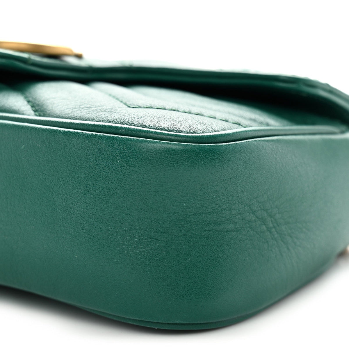 Calfskin Matelasse Super Mini GG Marmont Shoulder Bag Emerald Green
