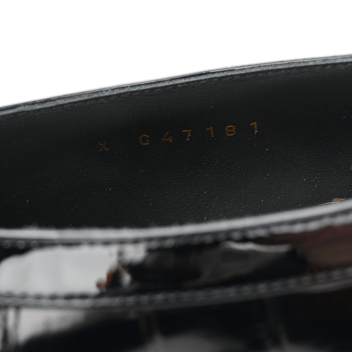 Crocodile Embossed Patent Calfskin Pumps 38.5 Black