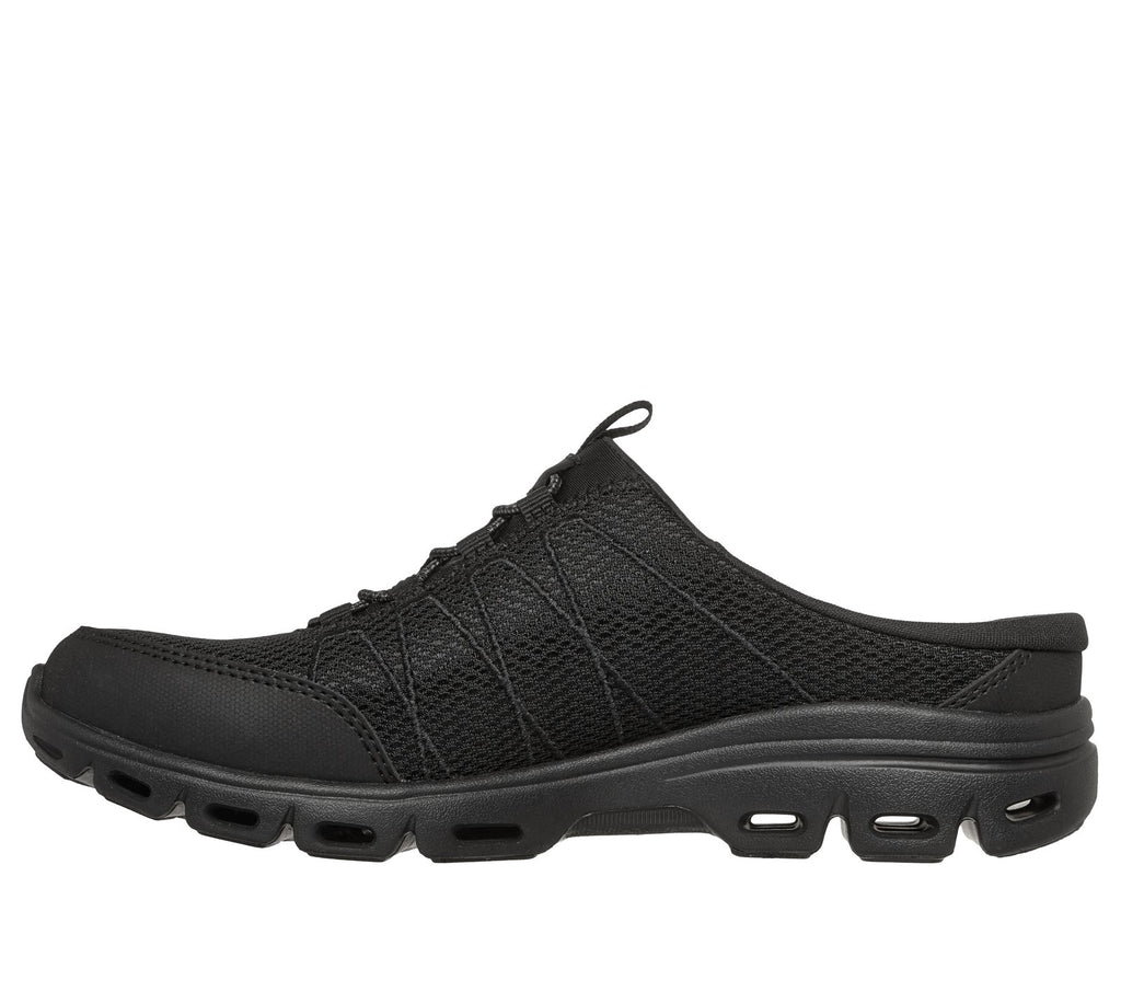 Relaxed Fit: Glide-Step Comfort