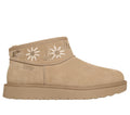 Skechers Slip-ins Relaxed Fit: Cozy Chateau - Cozy Mini Blossom, SAND