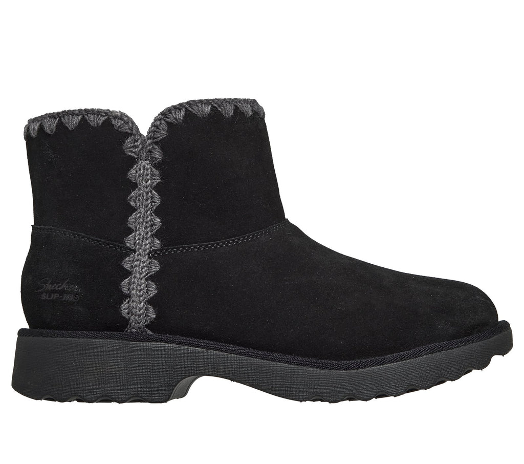 Skechers Slip-ins Relaxed Fit: Cozy Chalet - Shorty Snuggle, BLACK