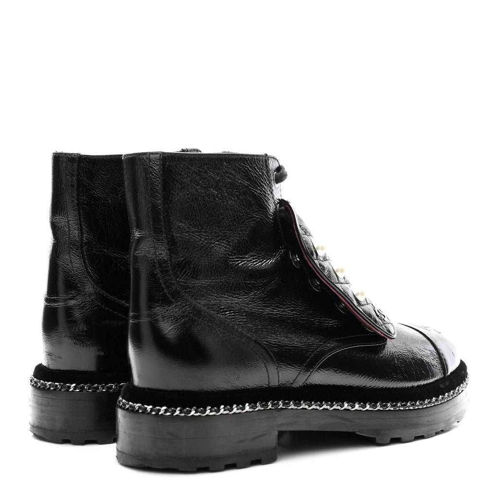 Crackled Calfskin Velvet Pearl Combat Short Boots 38 Black