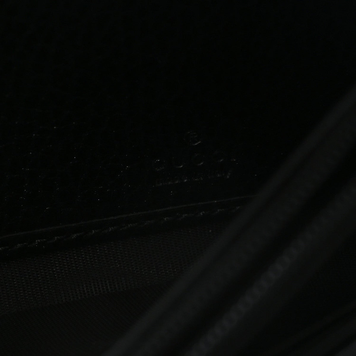 Dollar Calfskin GG Supreme Monogram Petite GG Marmont Wallet Chain Bag Black Beige Ebony