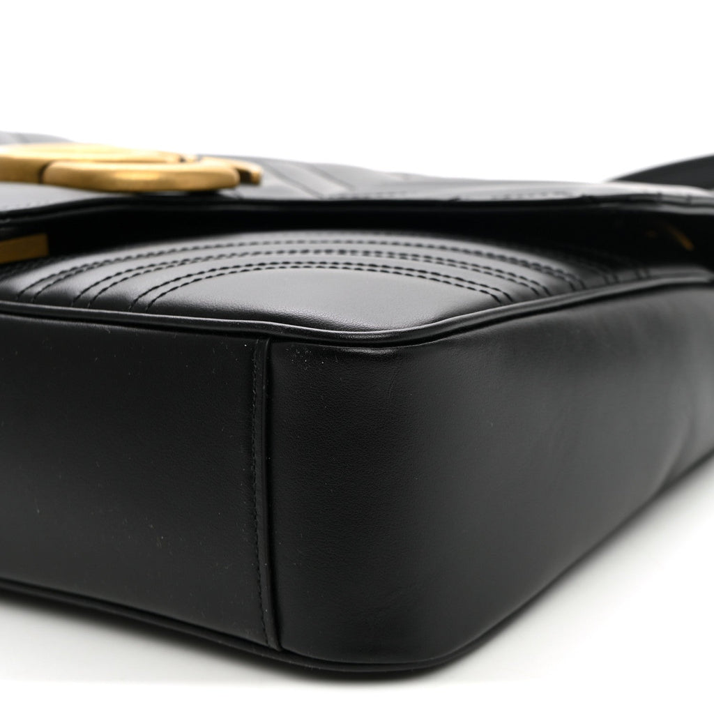 Calfskin Matelasse Medium GG Marmont Shoulder Bag Black
