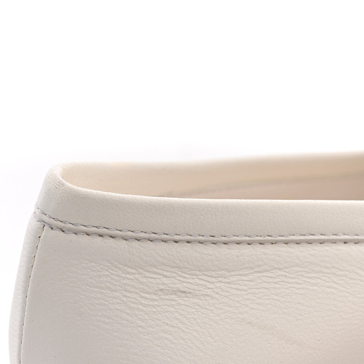Lambskin CC Mocassin Loafers 38.5 White