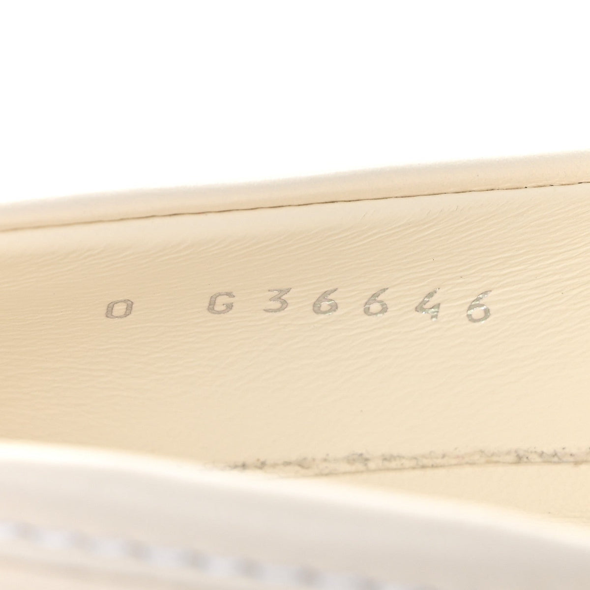 Lambskin Quilted CC Turnlock Loafers 37 White