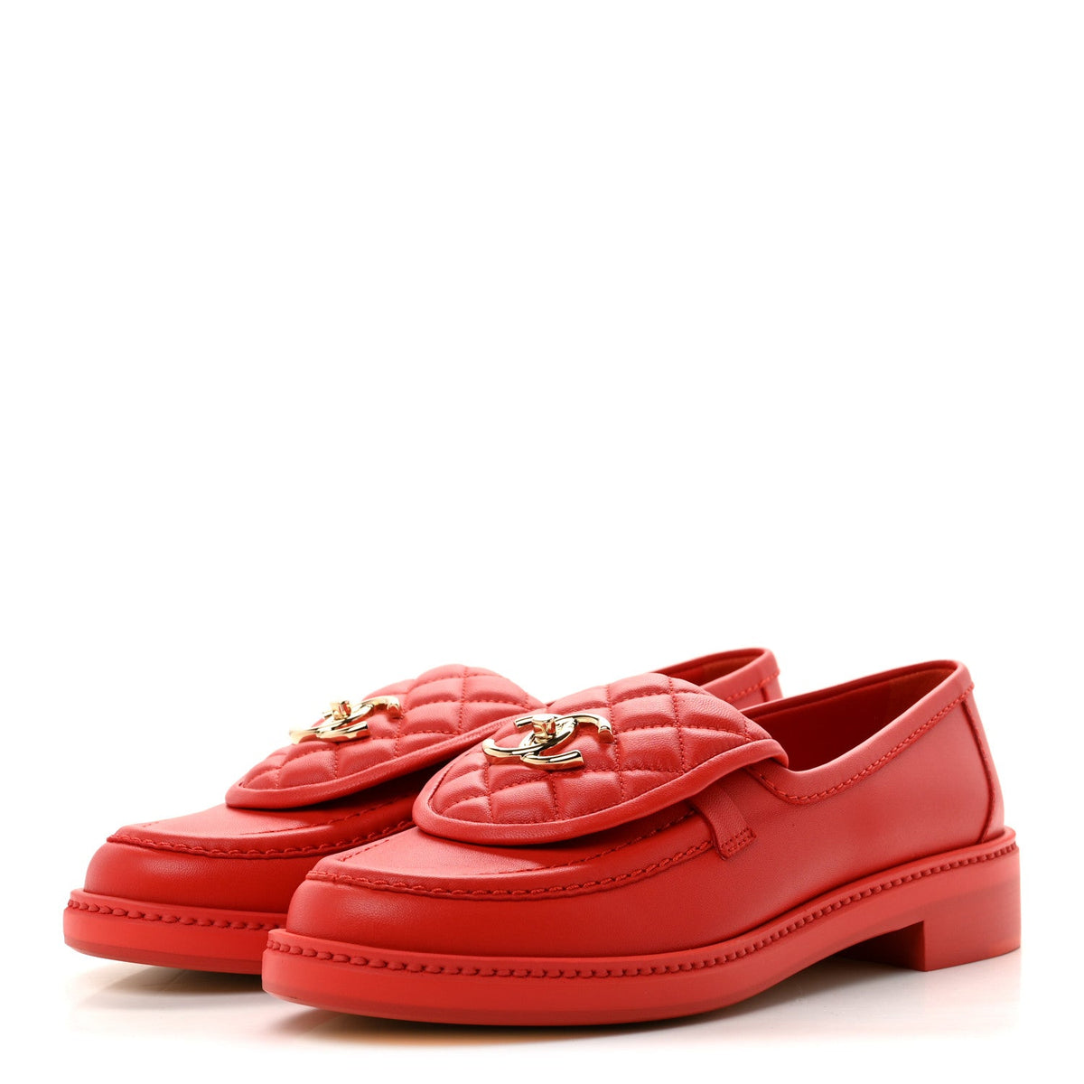 Lambskin Quilted CC Turnlock Loafers 37.5 Red