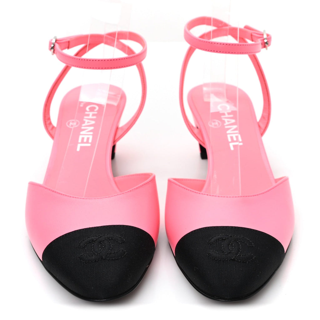Lambskin Grosgrain Cap Toe CC Slingback Pumps 37 Coral Black