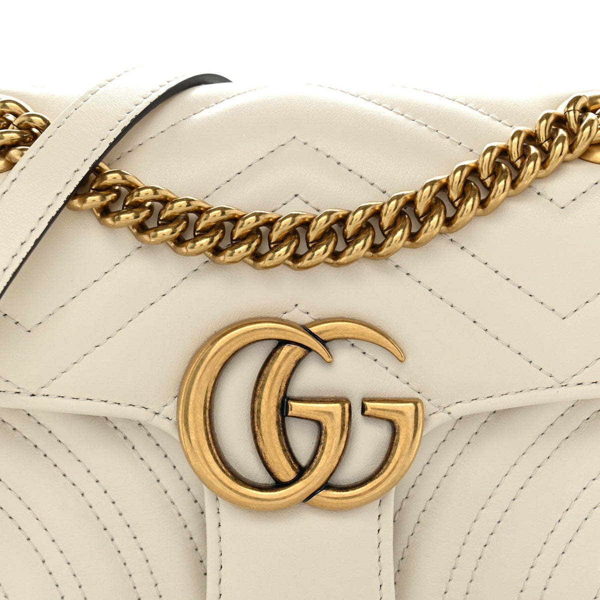 Calfskin Matelasse Mini GG Marmont Shoulder Bag White