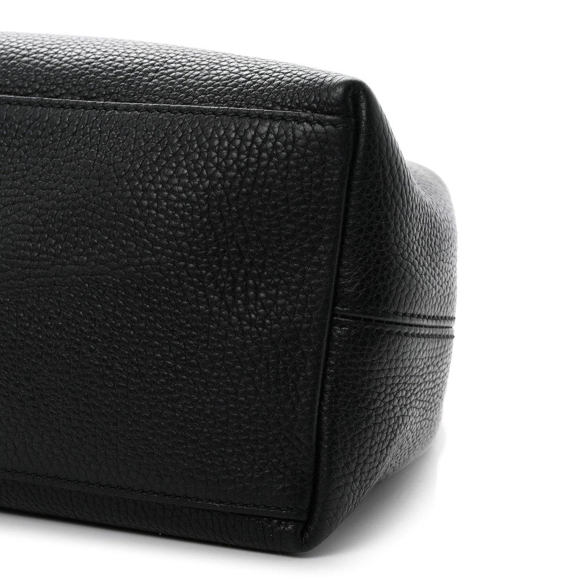 Pebbled Calfskin Medium Soho Chain Shoulder Bag Black