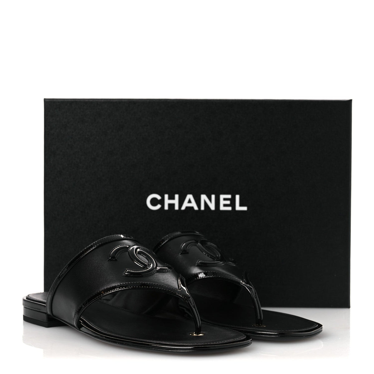 Lambskin Patent Calfskin CC Thong Sandals 39 Black