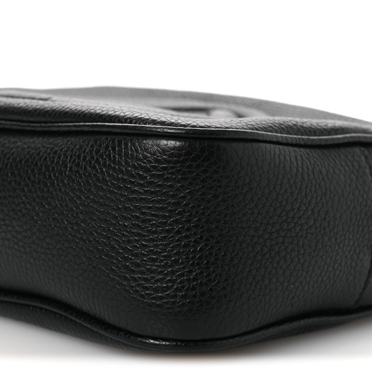 Pebbled Calfskin Small Soho Disco Bag Black