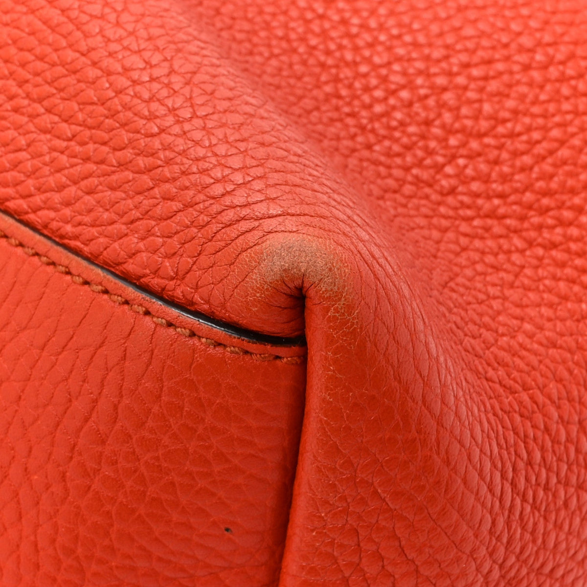 Pebbled Calfskin Medium Soho Chain Shoulder Bag Sun Orange