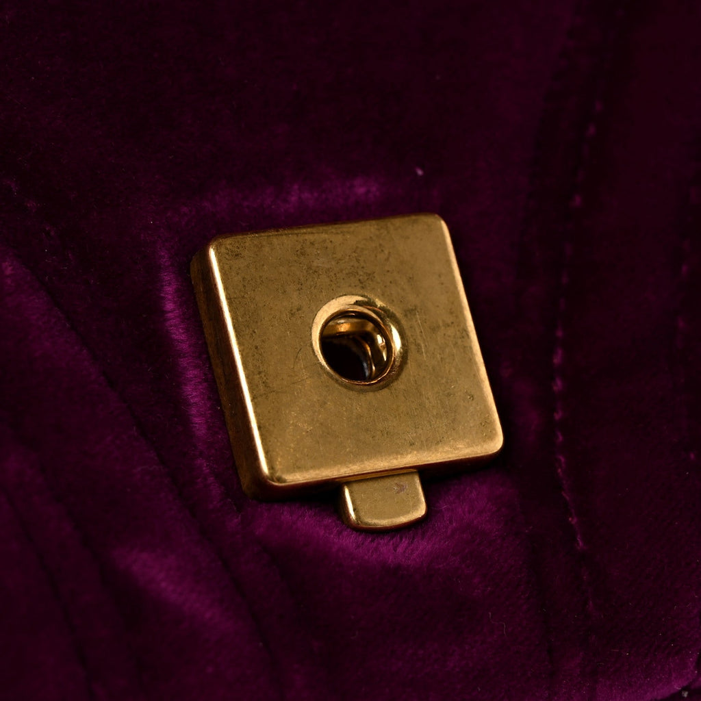 Velvet Matelasse Medium GG Marmont Shoulder Bag Fuchsia Violet Cyclamen