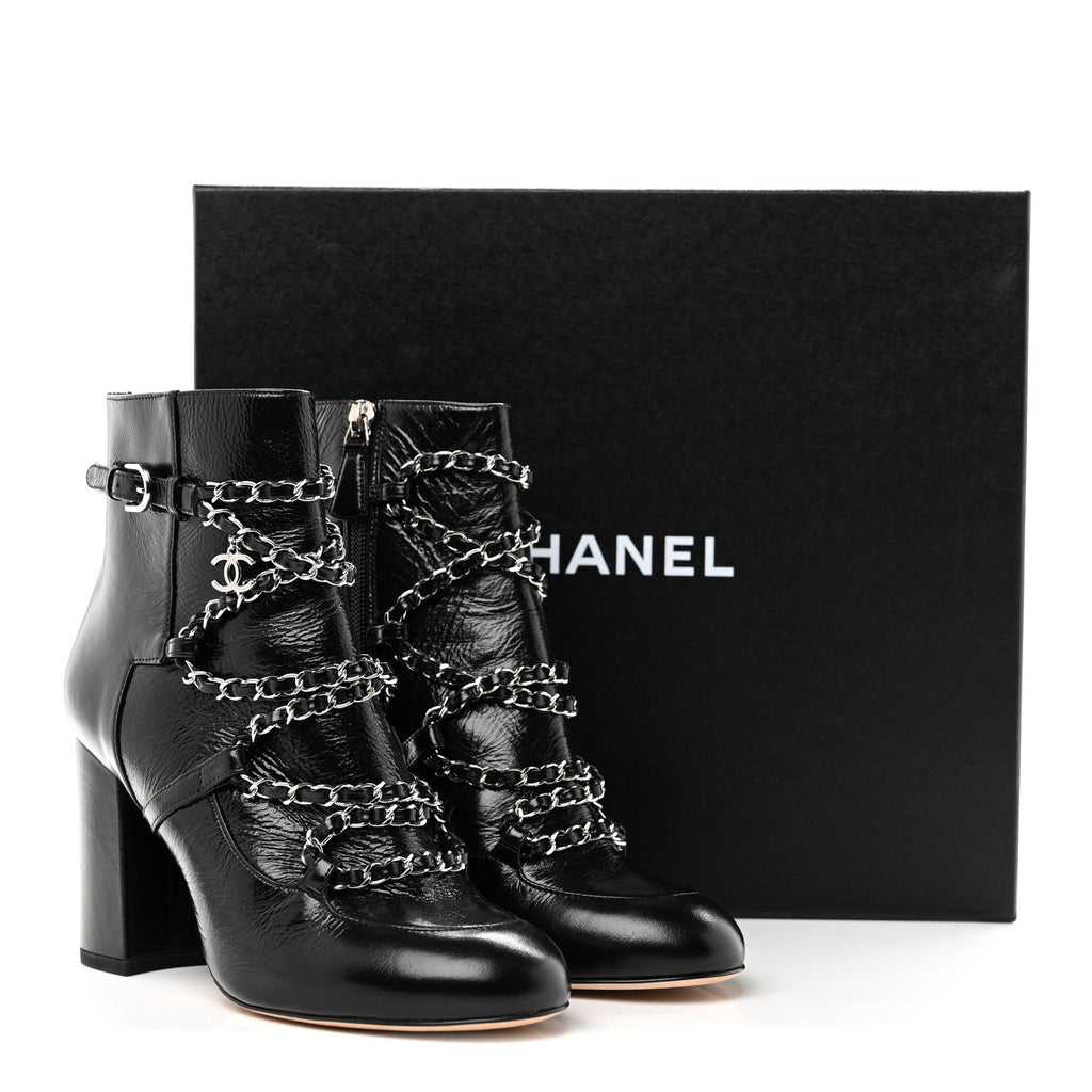 Crackled Calfskin Chain CC Short Boots 38 Black