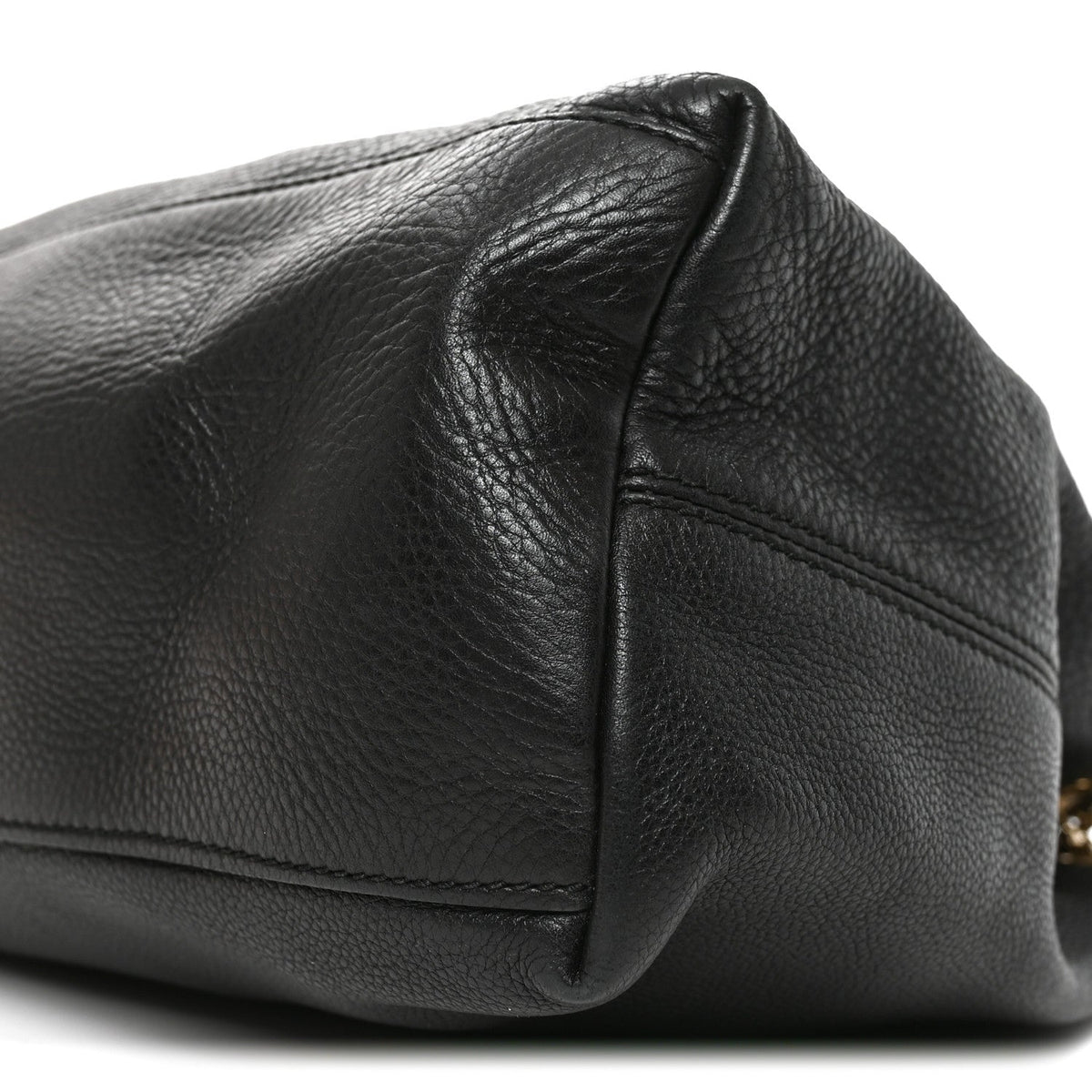 Pebbled Calfskin Medium Soho Chain Shoulder Bag Black