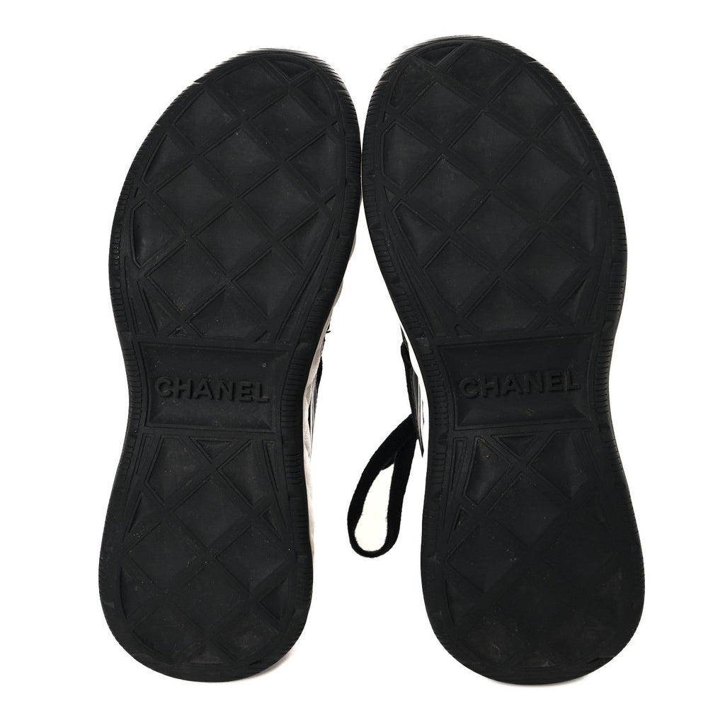 Velvet Calfskin Mixed Fibers CC Sneakers 35 Black