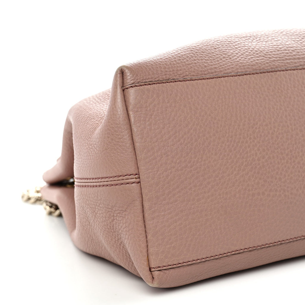 Pebbled Calfskin Medium Soho Chain Shoulder Bag Antique Rose