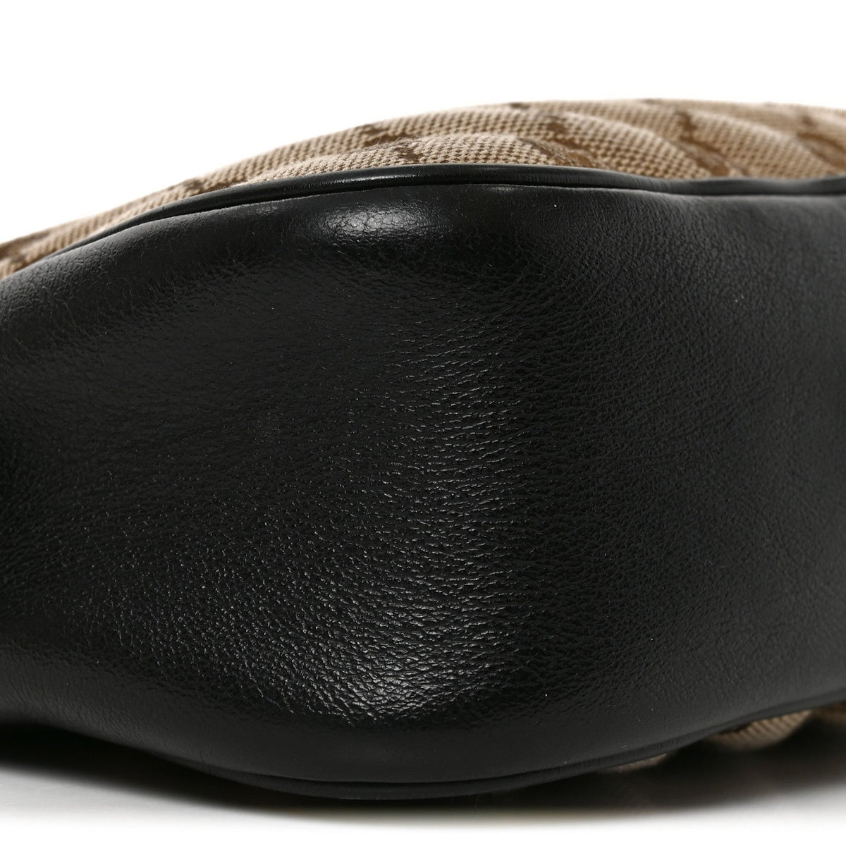 Monogram Matelasse Diagonal Small GG Marmont Chain Shoulder Bag Beige Black