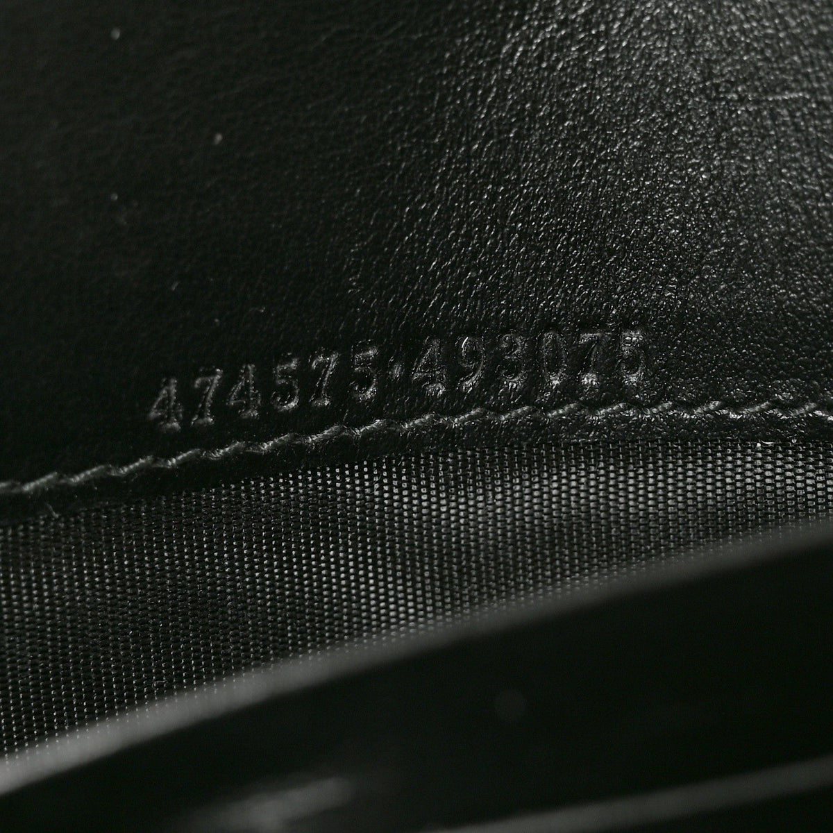 Calfskin Matelasse GG Marmont Chain Wallet Black