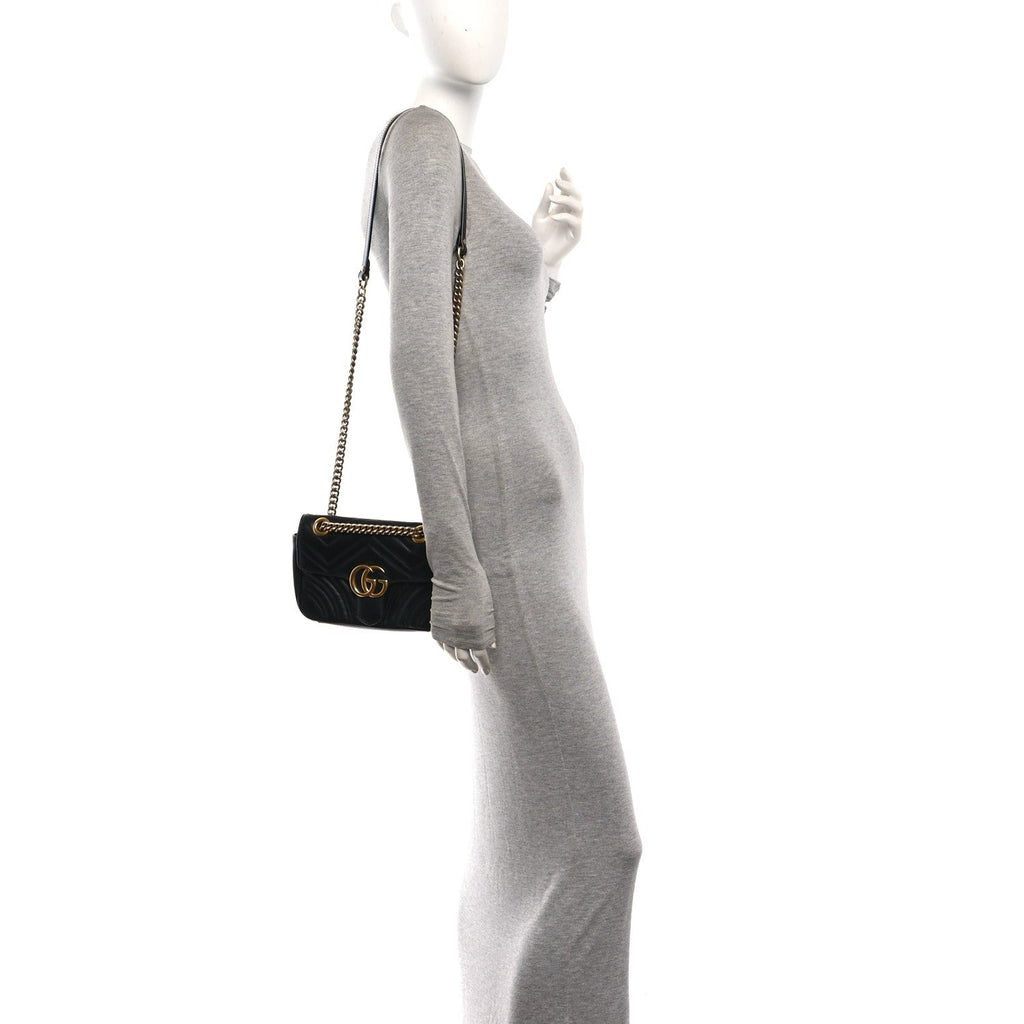 Calfskin Matelasse Mini GG Marmont Shoulder Bag Black