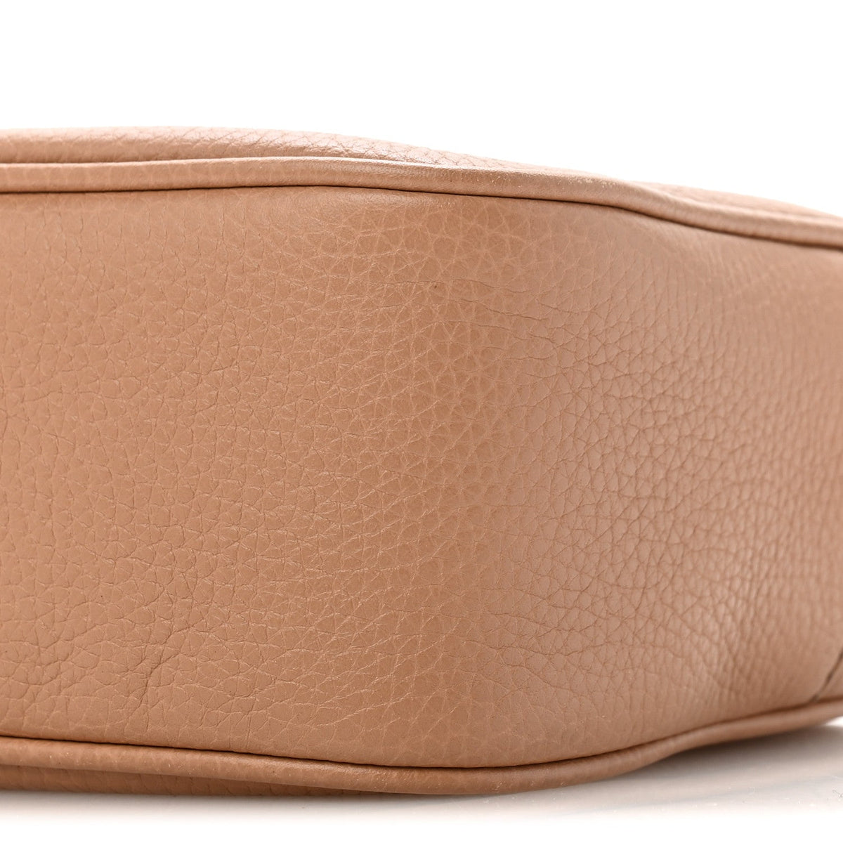 Pebbled Calfskin Small Soho Disco Bag Camelia