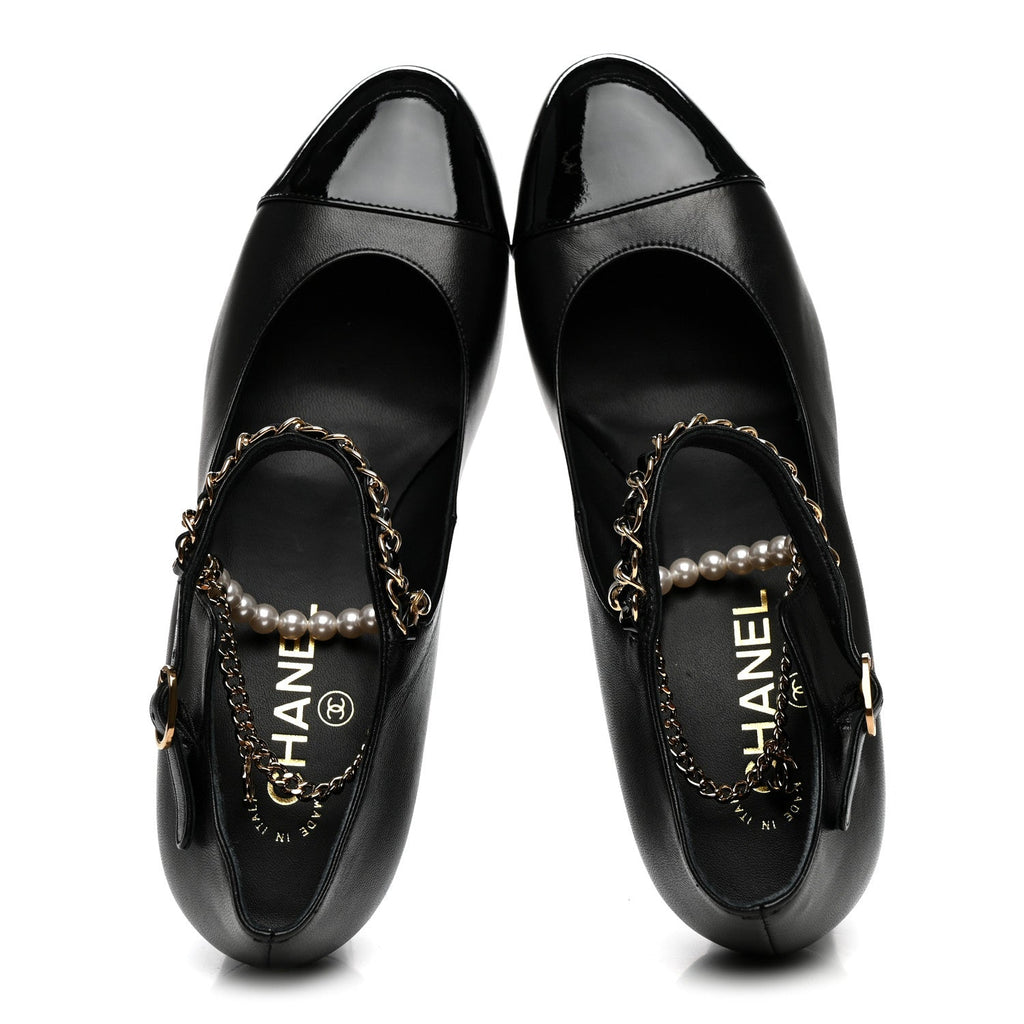 Shiny Lambskin Patent Calfskin Cap Toe Ankle Pearl Chain Pumps 39.5 Black