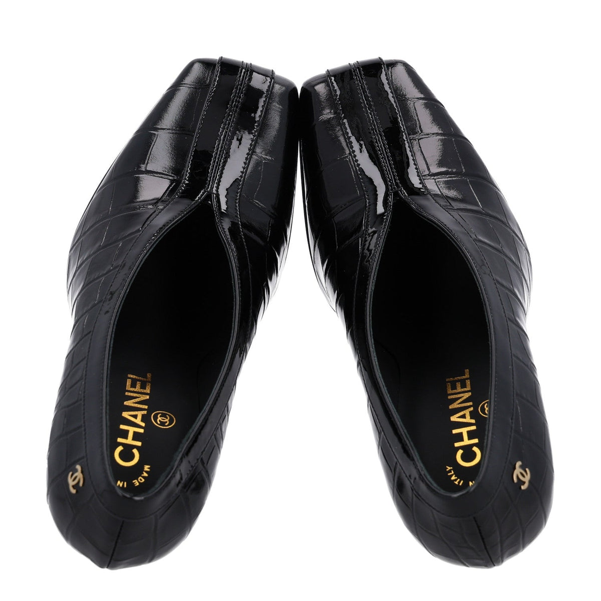 Crocodile Embossed Patent Calfskin Pumps 37.5 Black