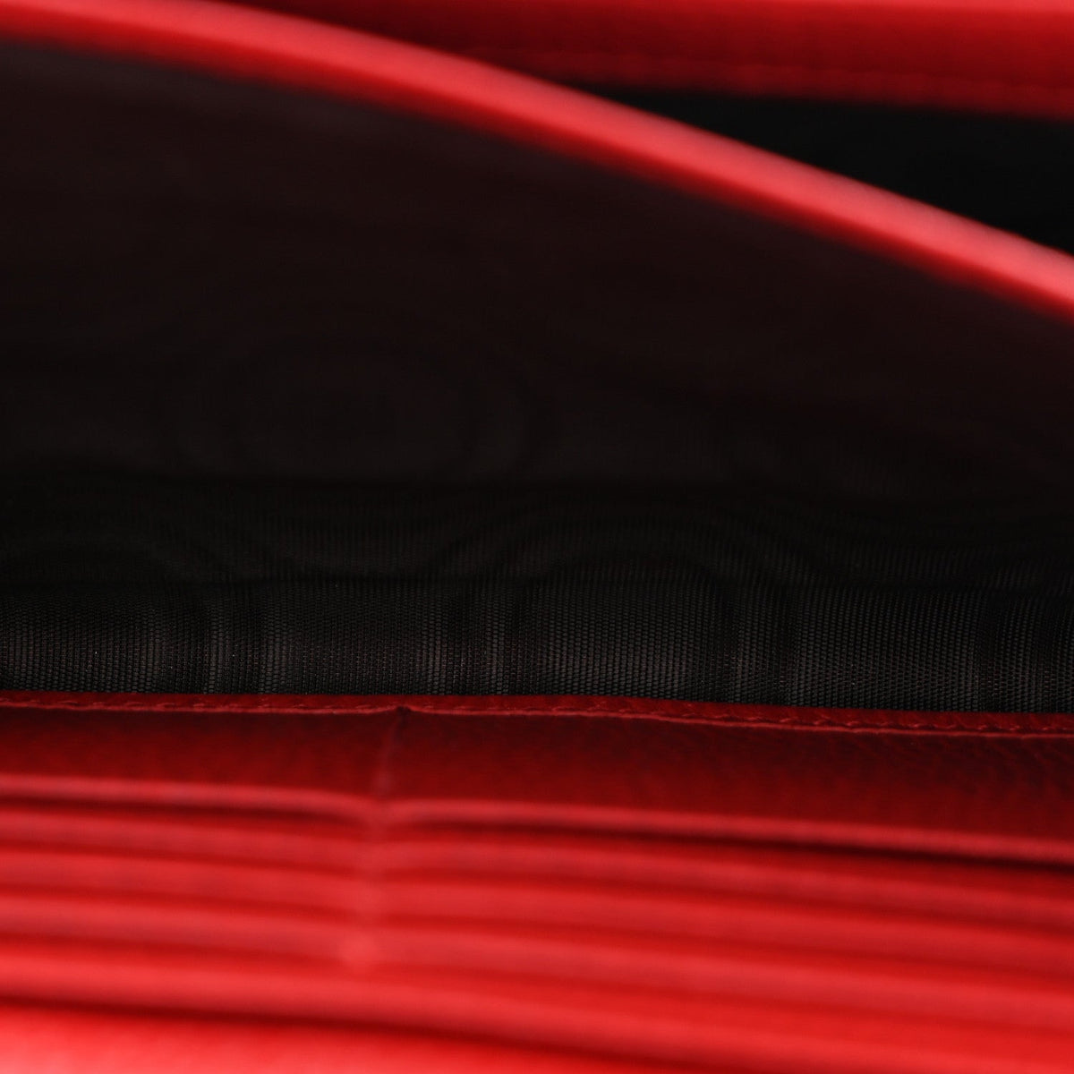 Calfskin Mini Dionysus Chain Wallet Hibiscus Red