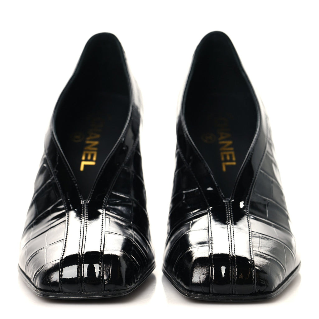 Crocodile Embossed Patent Calfskin Pumps 38 Black