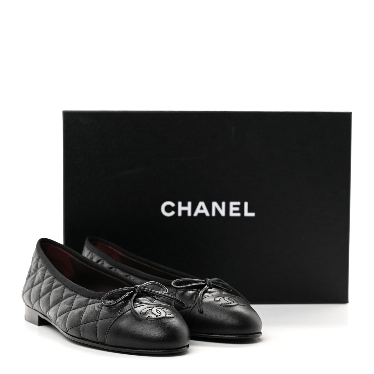 Aged Calfskin Quilted CC Cap Toe Ballerina Flats 38.5 Black