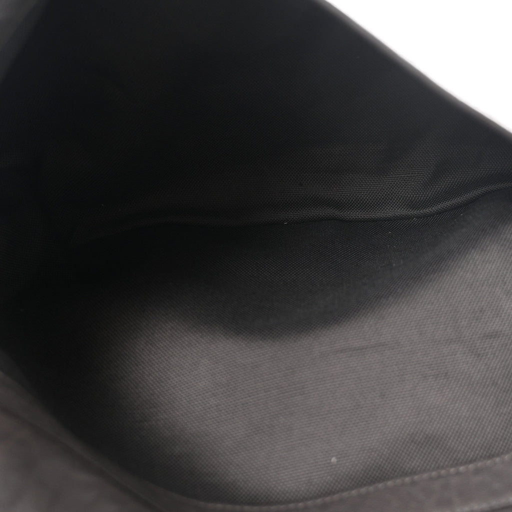 Grained Lambskin Large Chain Shoulder Bag Grey