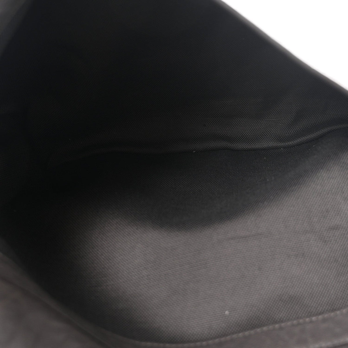 Grained Lambskin Large Chain Shoulder Bag Grey