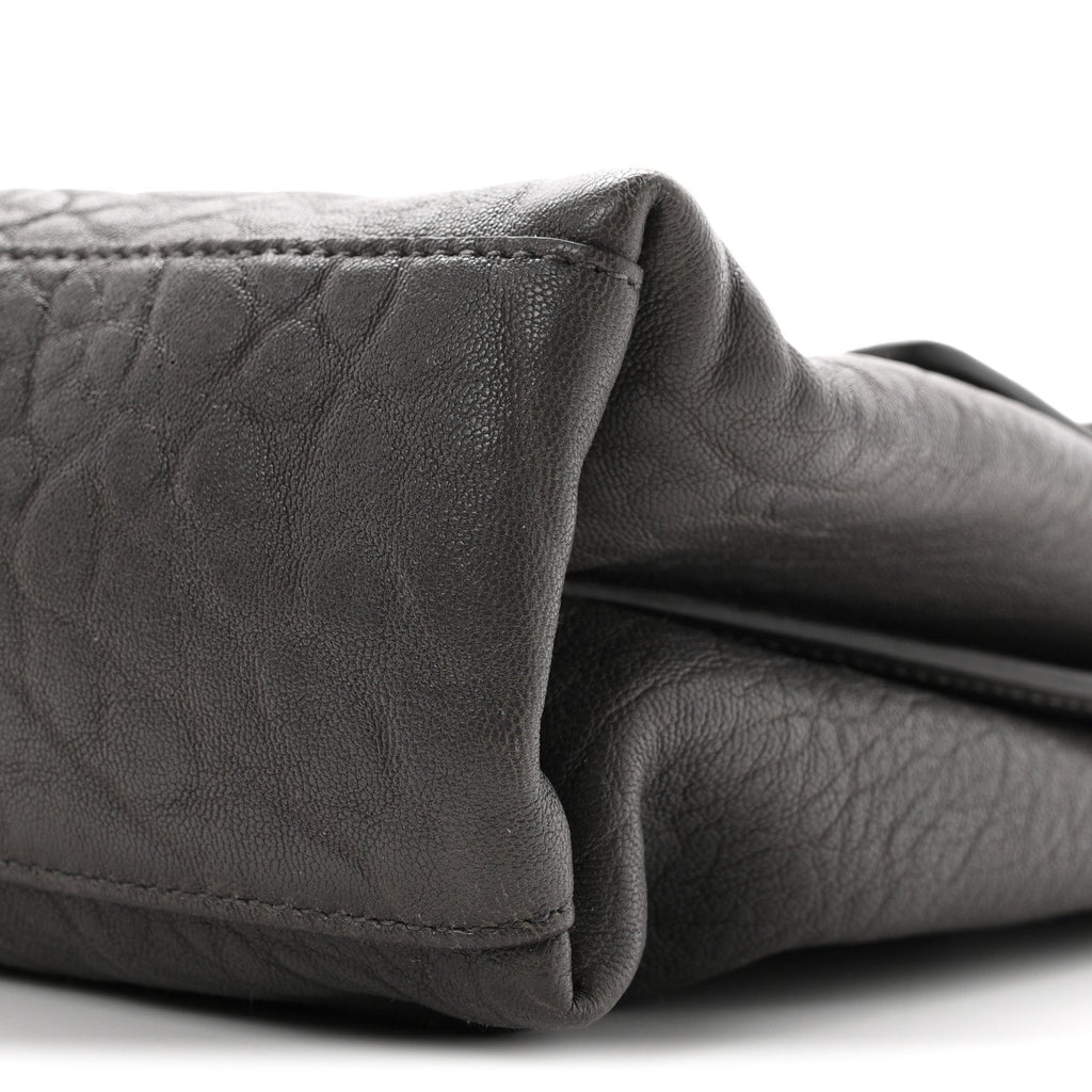 Grained Lambskin Large Chain Shoulder Bag Grey