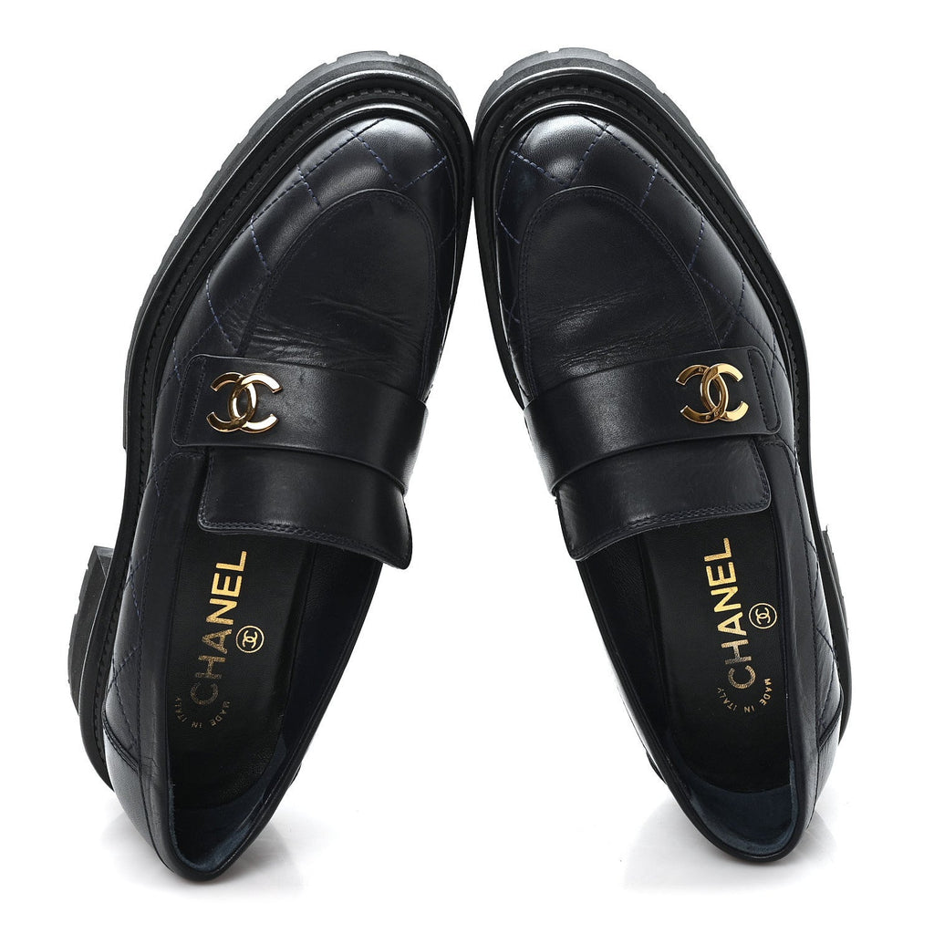 Calfskin Quilted CC Mocassin Loafers 38 Black