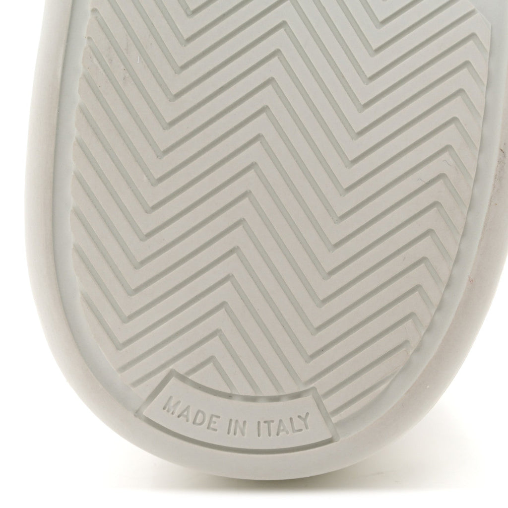 Calfskin Womens CC Logo Sneakers 39 White