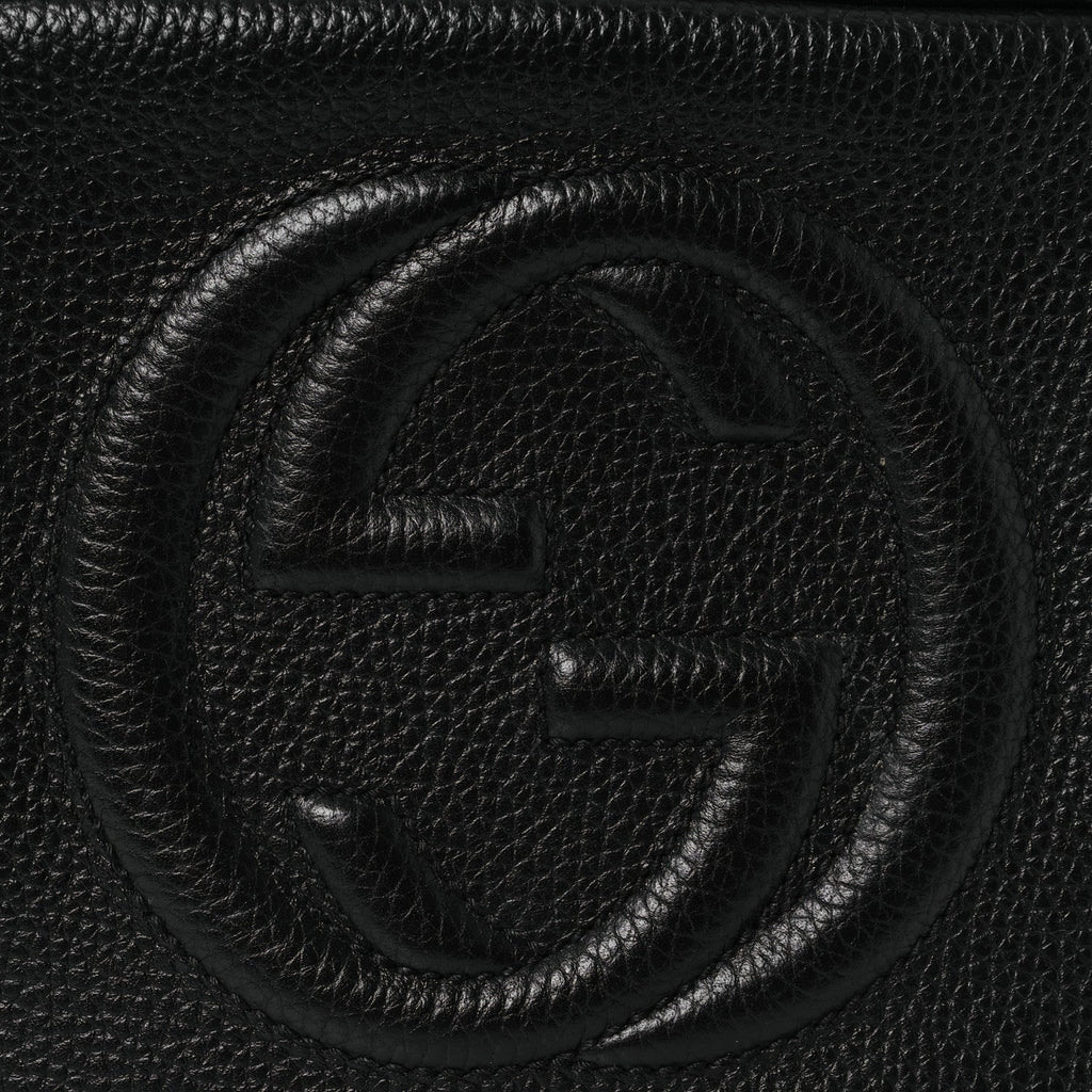 Pebbled Calfskin Small Soho Disco Bag Black