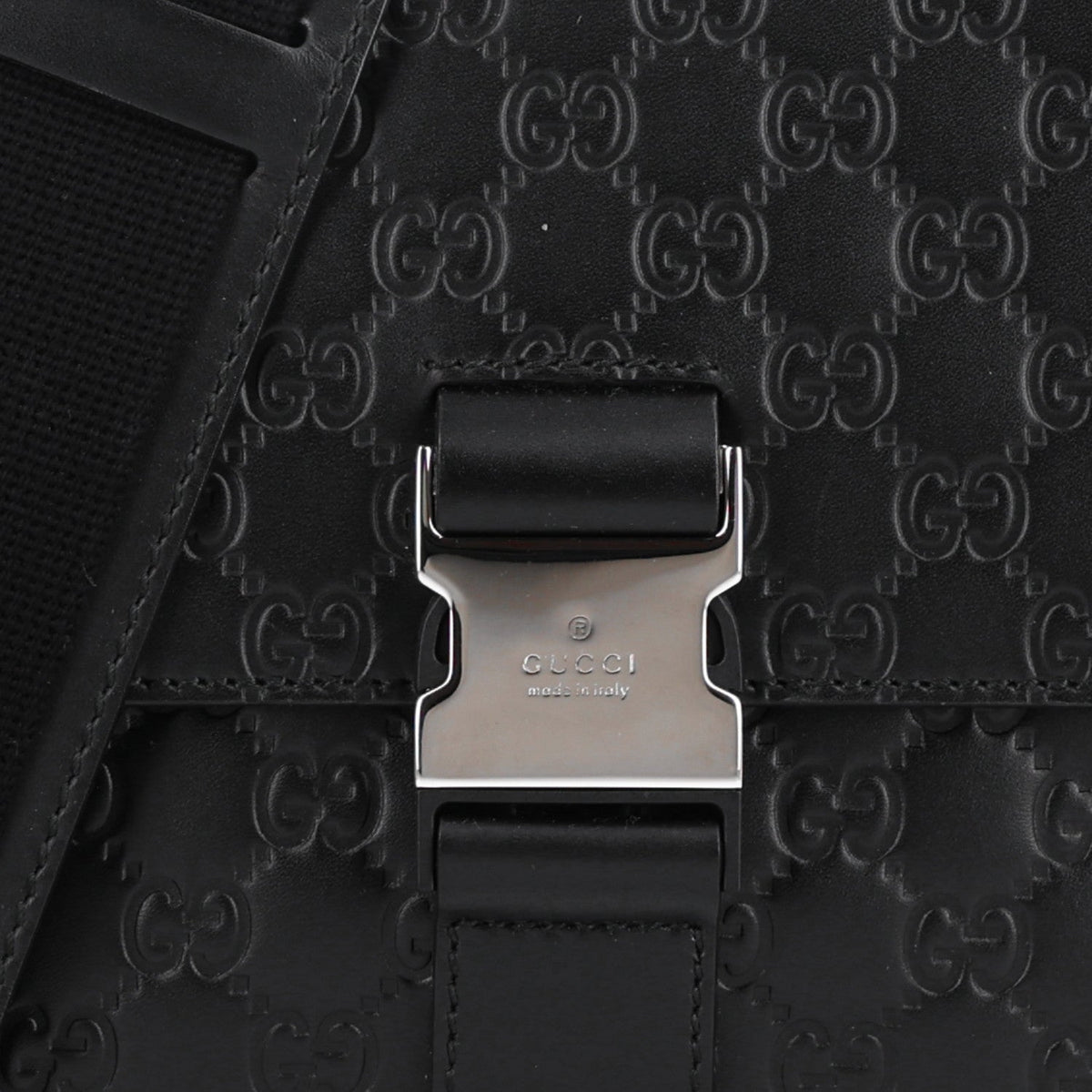Guccissima Signature Single Buckle Flap Messenger Bag Black