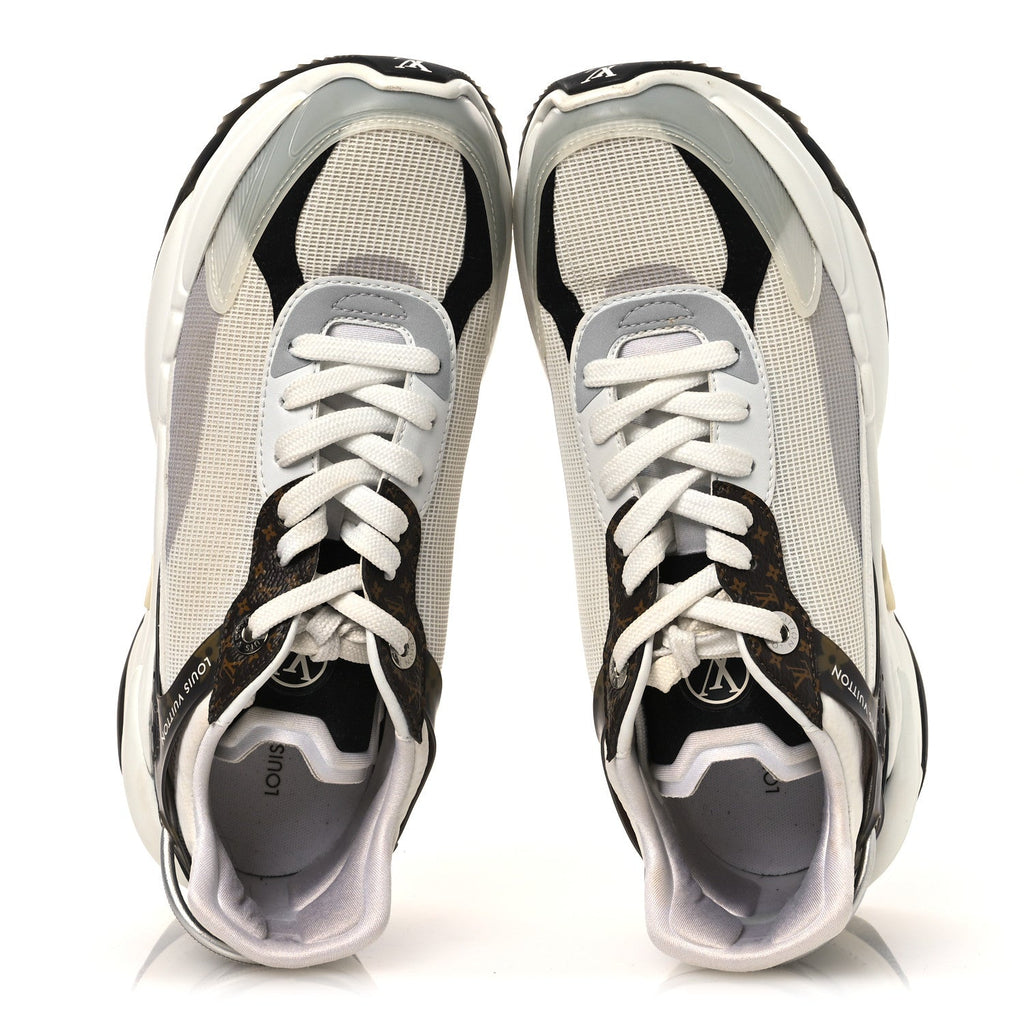 Monogram Calfskin Run 55 Sneakers 38 White