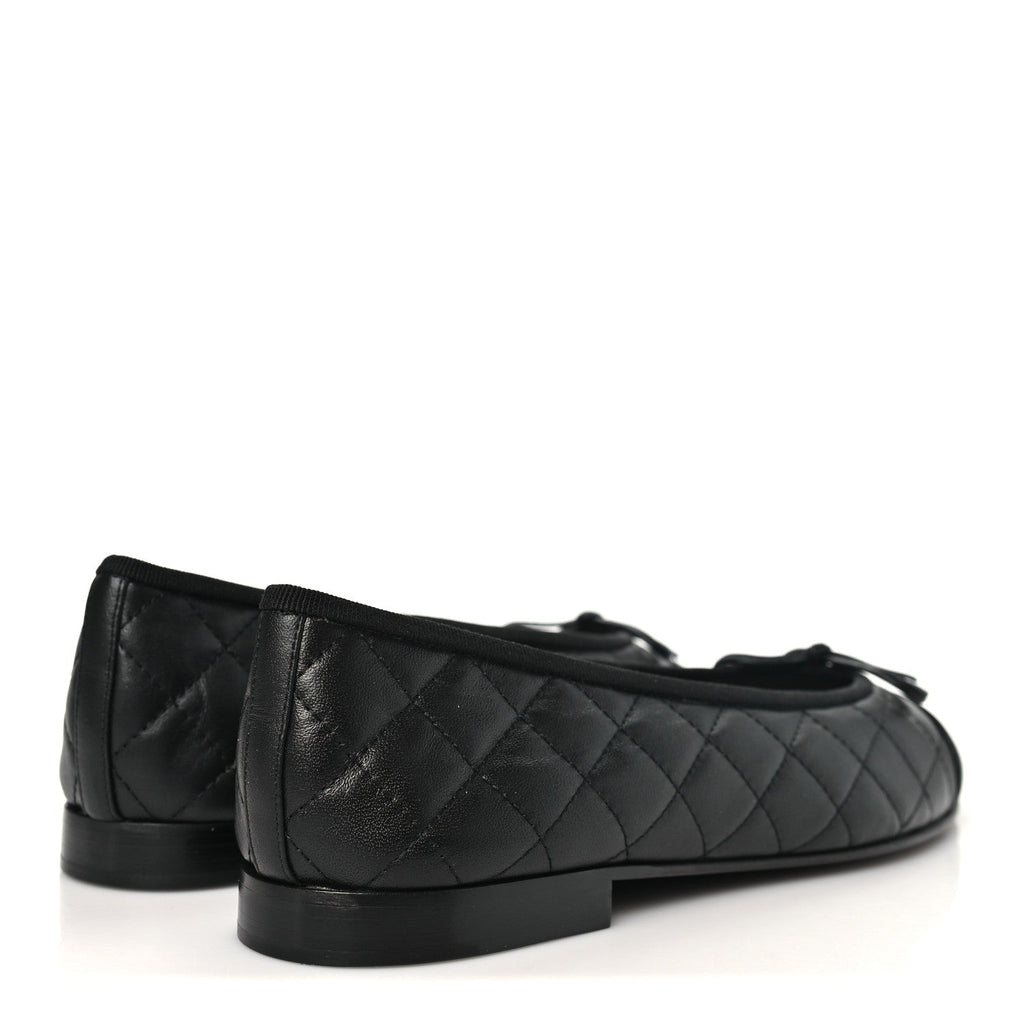 Calfskin Quilted CC Cap Toe Ballerina Flats 40 Black