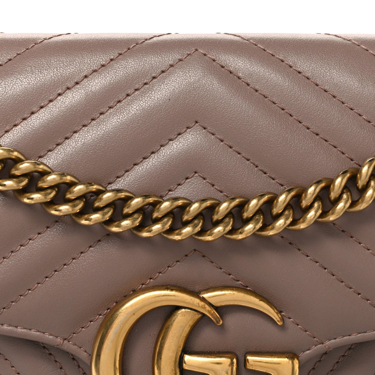 Calfskin Matelasse Small GG Marmont Shoulder Bag Porcelain Rose