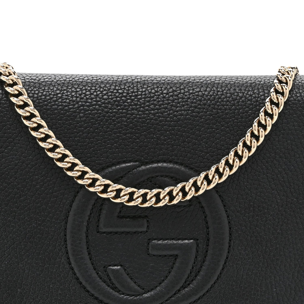 Pebbled Calfskin Medium Soho Flap Crossbody Black