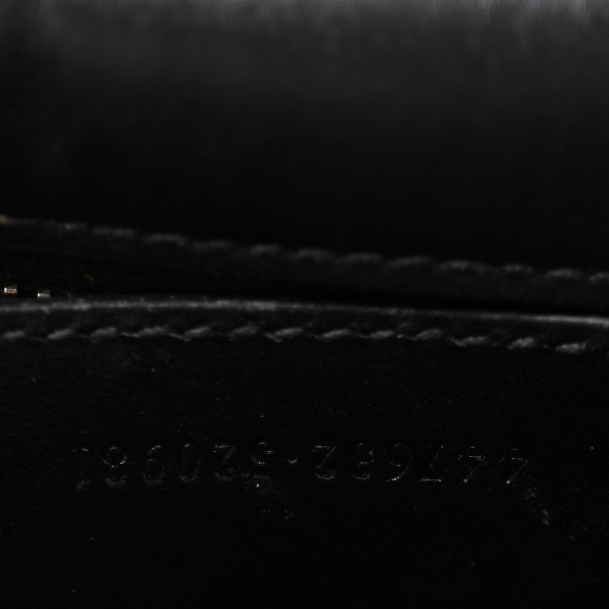 Calfskin Matelasse Monochrome Small GG Marmont Chain Shoulder Bag Black