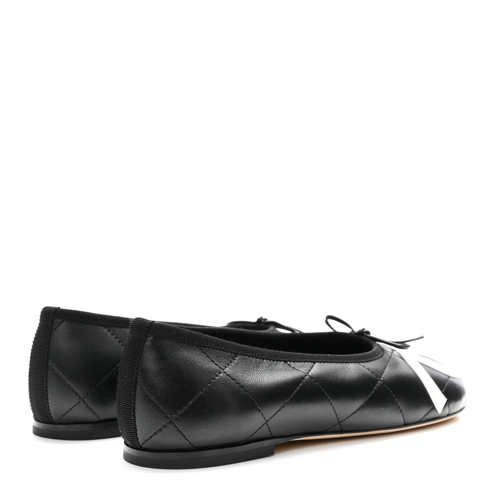 Lambskin Quilted CC Cambon Ballet Flats 38.5 Black White